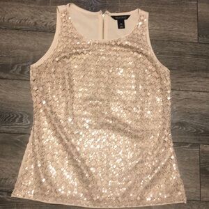 Women’s White House Black Market top size XS